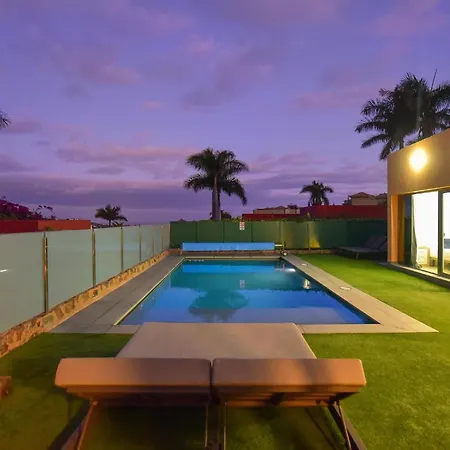 Villa Top Villas *